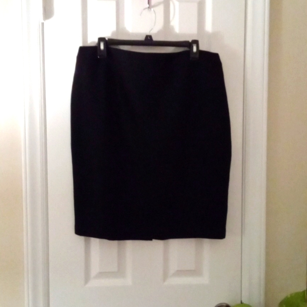 Willi Smith, Jet Black Straight Wool Skirt